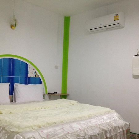 Jidapha Rooms Khlong Thom Extérieur photo